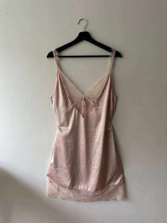 blush lace short slip