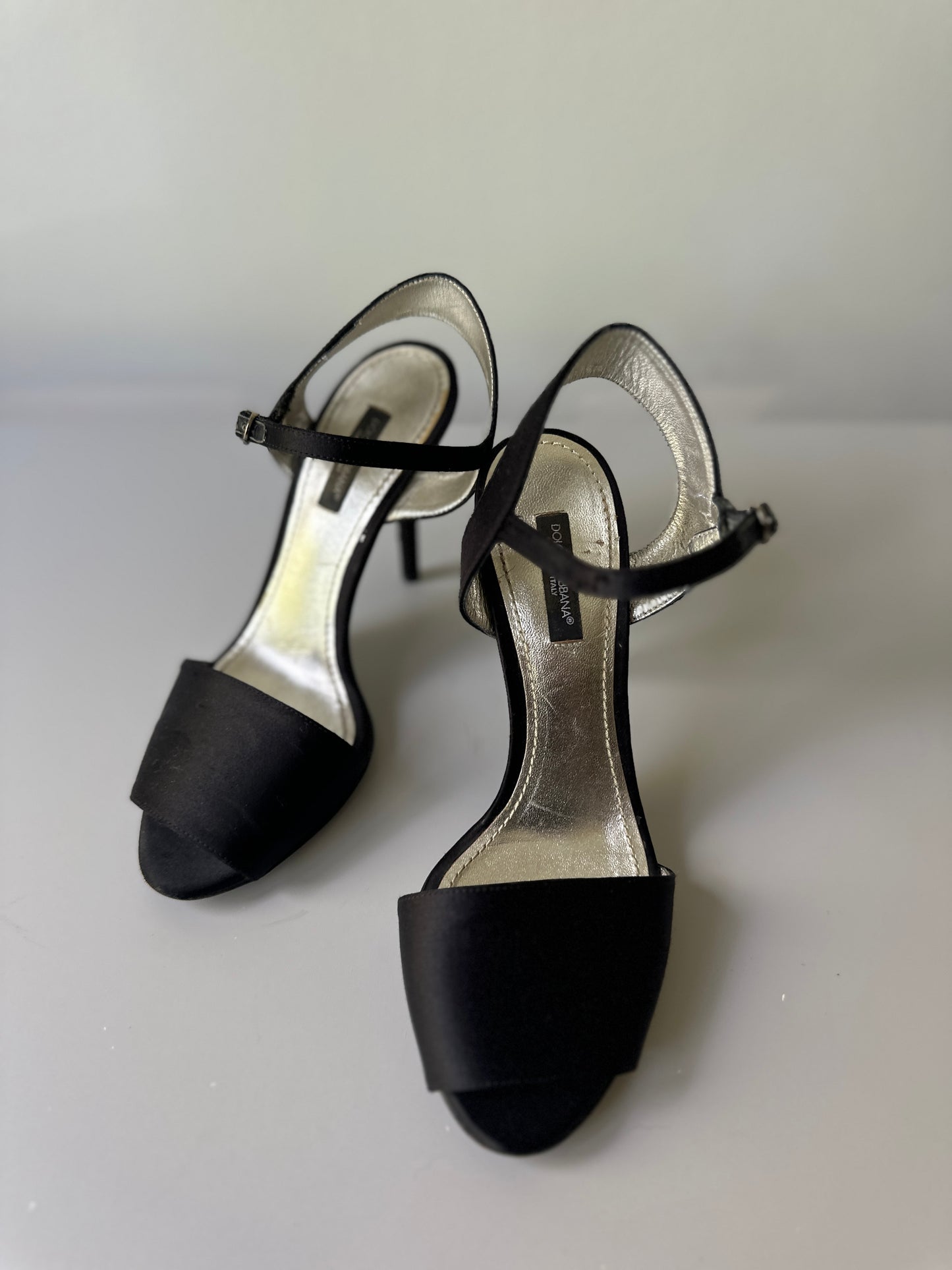 Dolce & Gabbana black satin heel