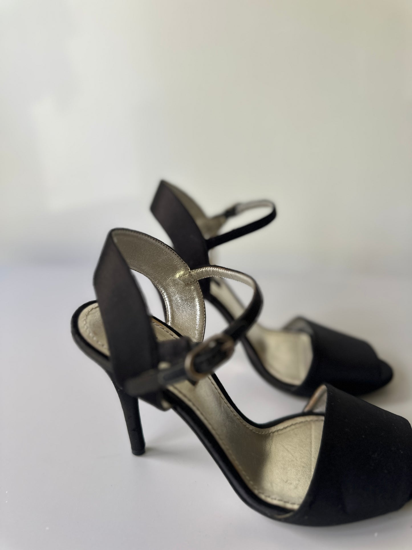 Dolce & Gabbana black satin heel
