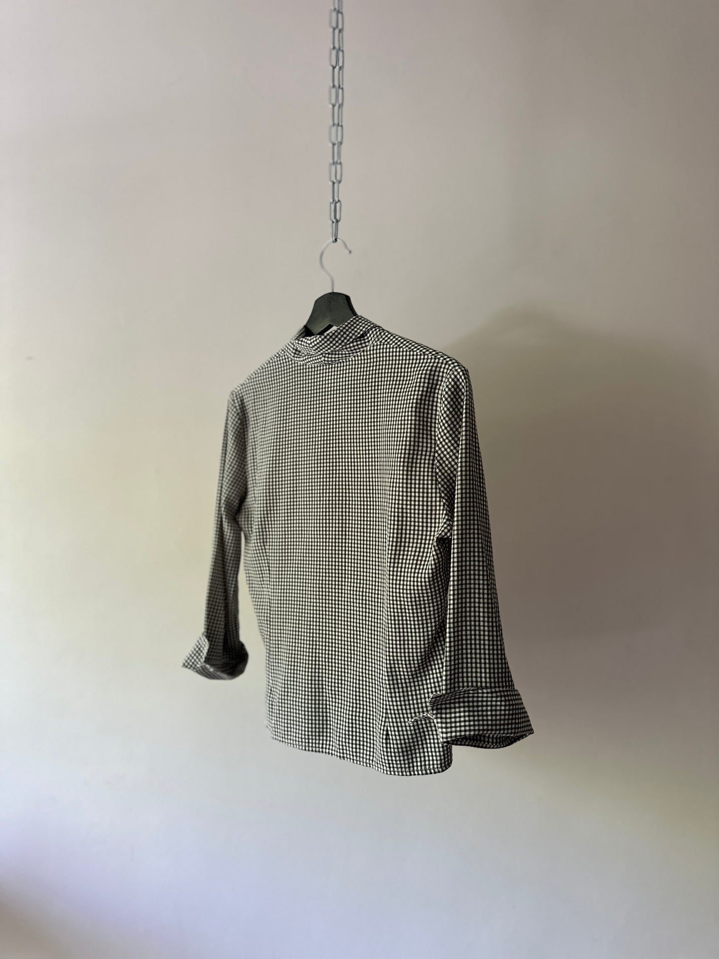 deep green gingham patterned button up