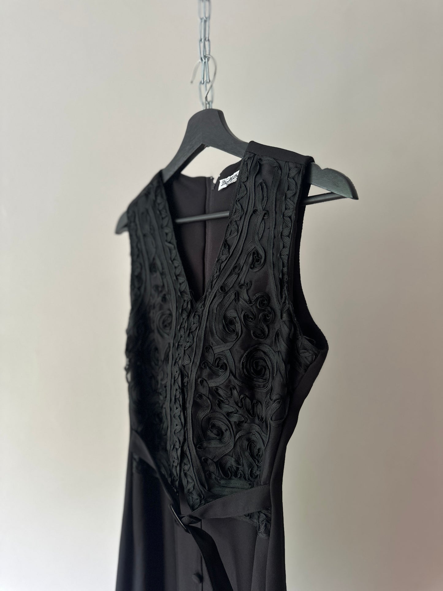 DOLLY DOLLY embroidered dress